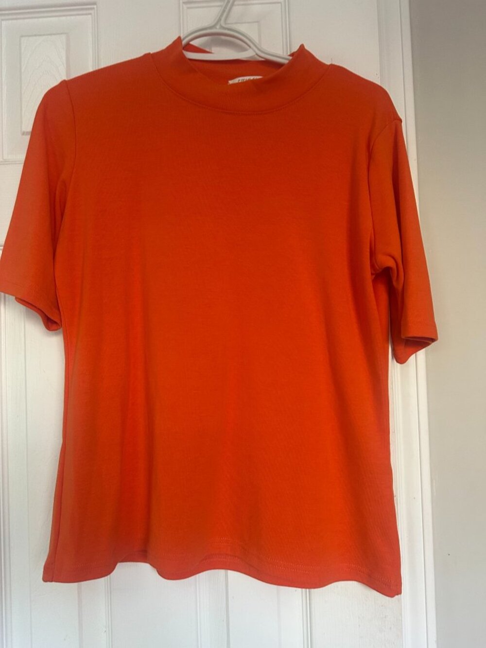 Orange Mock Neck Short Sleeve Top Size L
